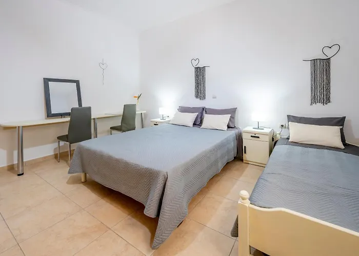 Acasa Comfort House * Zipárion